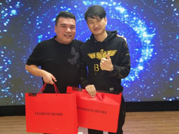 2018年岸萬(wàn)涂裝企業(yè)年會(huì)暨2017年員工表彰大會(huì)